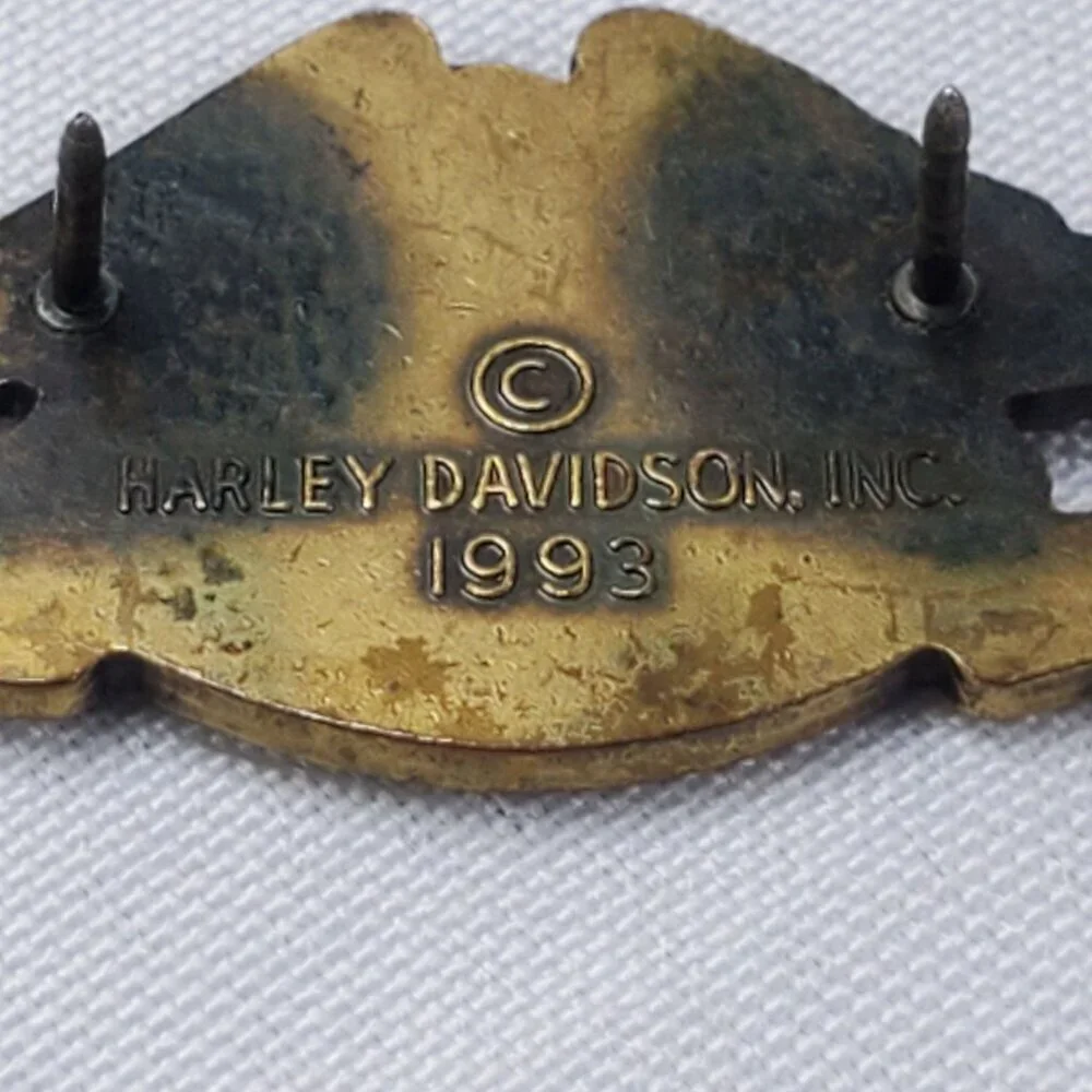 VTG Harley-Davidson H.O.G. 1993 Lapel Pin Brass Double Clutch Back Eagle Logo
